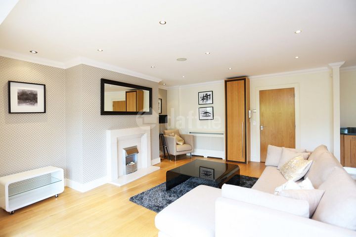 Alder Lodge, Farmleigh Woods, Castleknock, Dublin 15