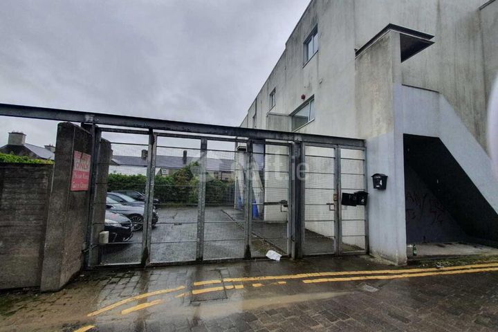 Apartment 4 Short Term Letting ** Metges Lane, Navan, Co. Meath