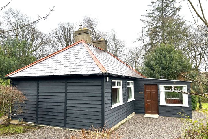 The Lodge, Seafield, Bunmahon, Ballyaneen, Co. Waterford