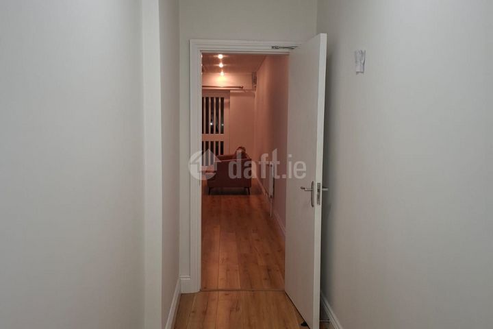 Apartment 2, 1 Newenham Terrace, Cork City Centre