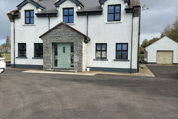 Ballintober West, Kilrickle, Loughrea, Co. Galway H62AV26, Loughrea, Co. Galway