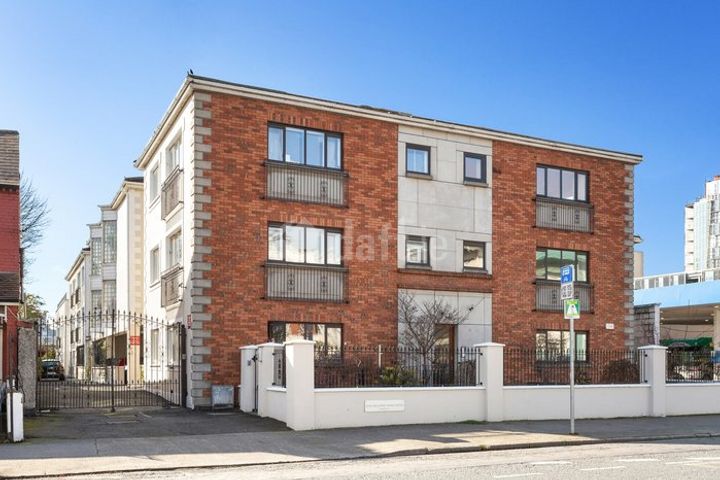 Shelbourne Park Mews, Dublin 4
