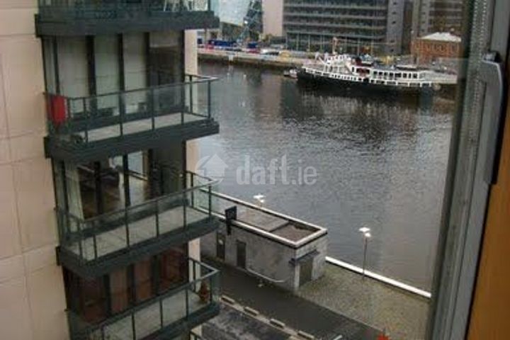 Long Boat Quay North, Sir Rogerston Quay, Dublin 2