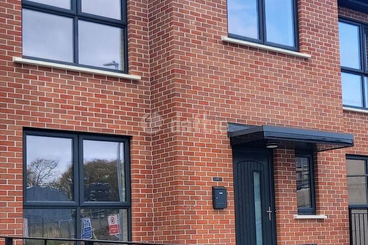 Arderrow, BallyHooly Road, Ballyvolane, Co. Cork