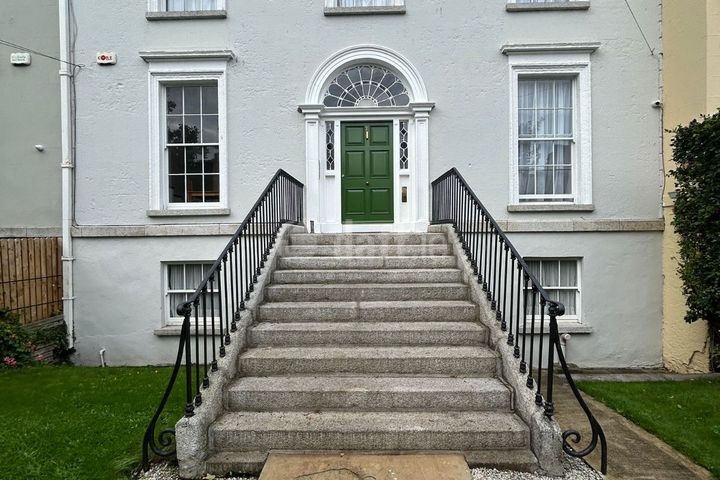 Flat 4 , 2 Leinster Square, Rathmines, Dublin 6
