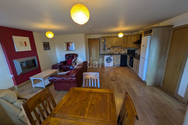 138 Bloomfield, Castletroy, Co. Limerick