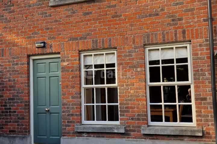 5, Pembroke Lane, Ballsbridge, Dublin 4