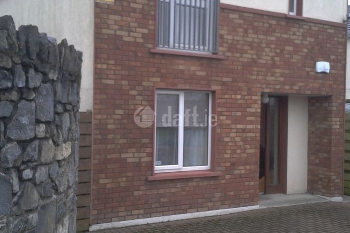 42 College Avenue, Mountmellick, Co. Laois