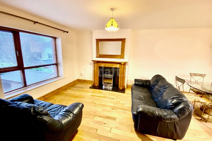 Fernleigh Drive, Castleknock, Dublin 15