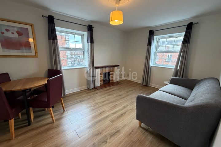 Top Floor 1 Bed Apartment, Custom Hall, Dublin 1