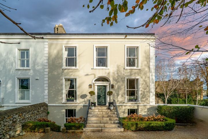 Cambridge House, 31 Sandycove Road, Sandycove, Co. Dublin