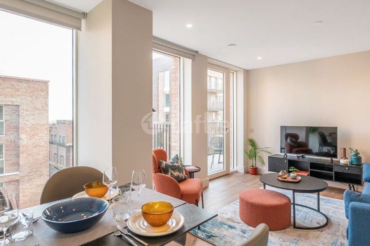 1 Bed · Grand Canal Harbour, Grand Canal Place - Image 2