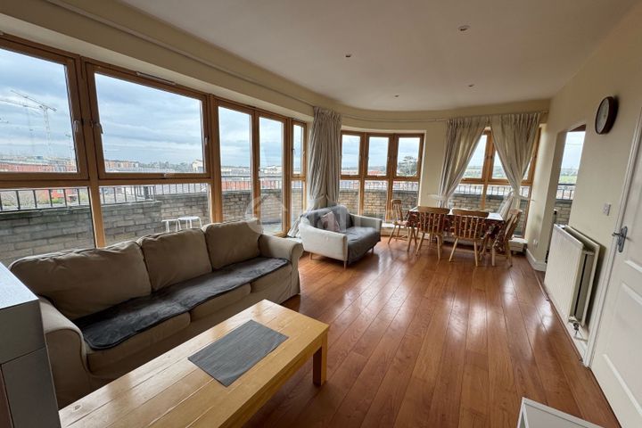 Apartment 27, The Oaks, Royal Canal Park, Dublin 15