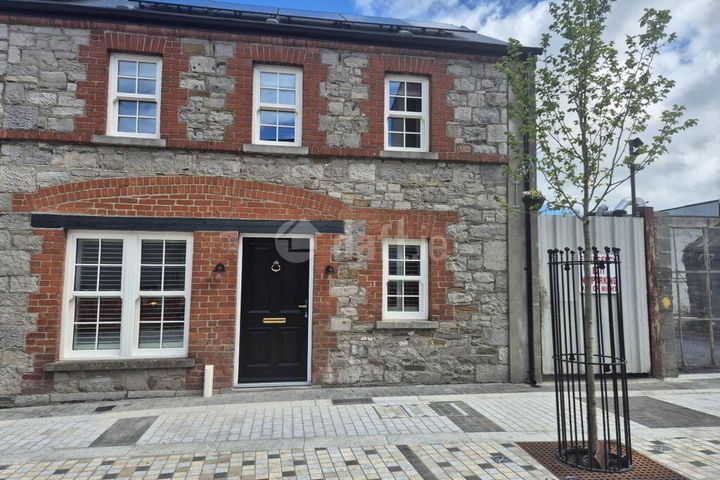 2 Old Cornmarket, Navan, Co. Meath