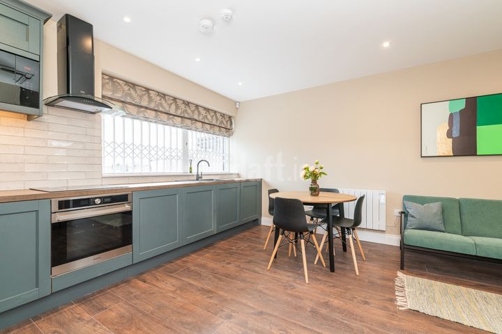 7b Main Street, Newbridge, Co. Kildare