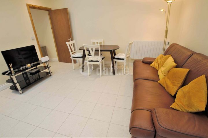 Albert College Park, Glasnevin, Dublin 11