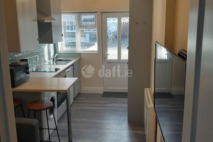 15 Grove Park Avenue, Glasnevin, Finglas, Dublin 11