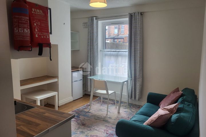 Flat 1, 31 Cabra Park, Phibsborough, Dublin 7