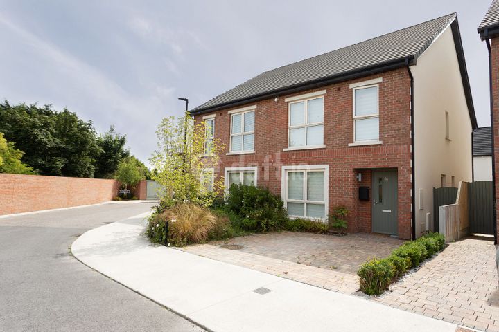 Parkside Row, Dublin 13, Clongriffin, Dublin 13