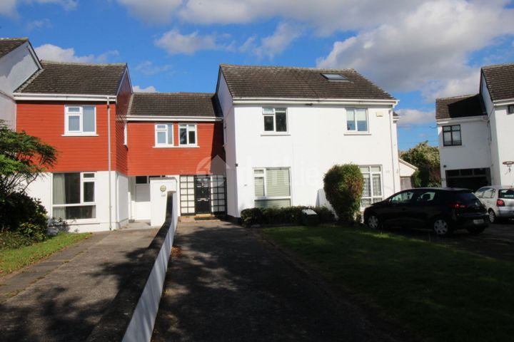Claremont Court, Dublin 11, Glasnevin, Dublin 11