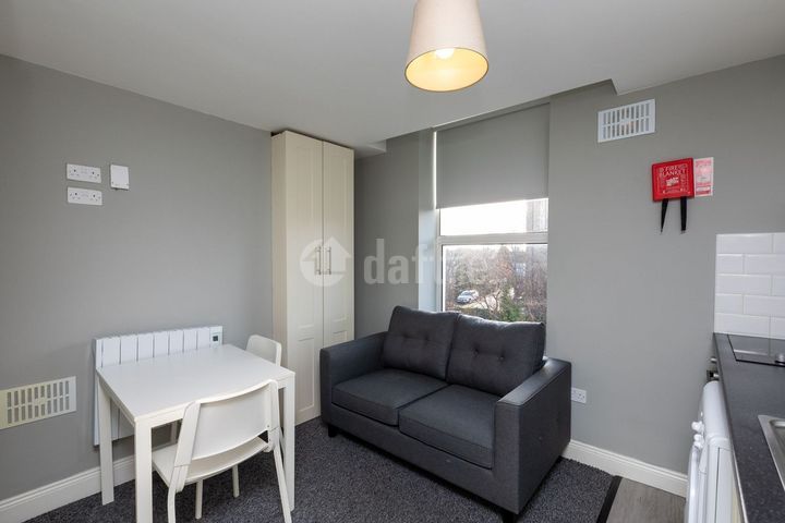 Flat 2, 10 Leinster Road, Rathmines, Dublin 6