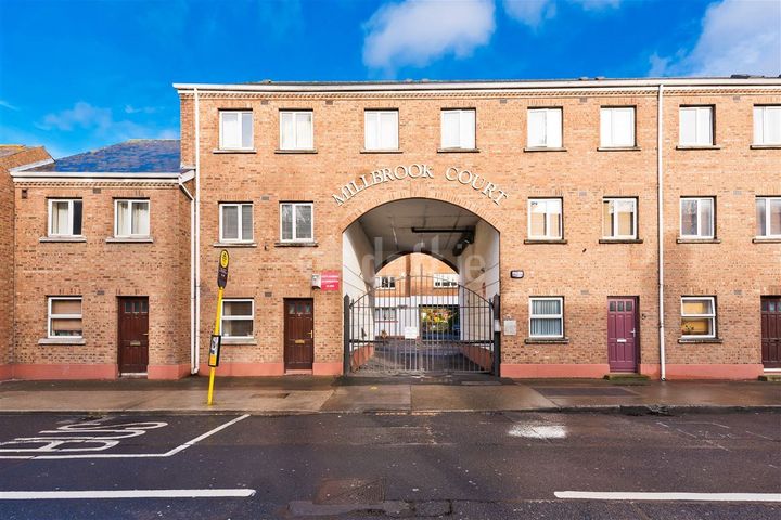 Mount Brown, Dublin 8