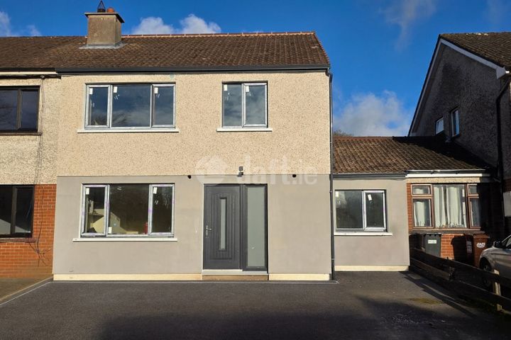 19 Valley Court, Dublin Road, Athlone, Co. Westmeath