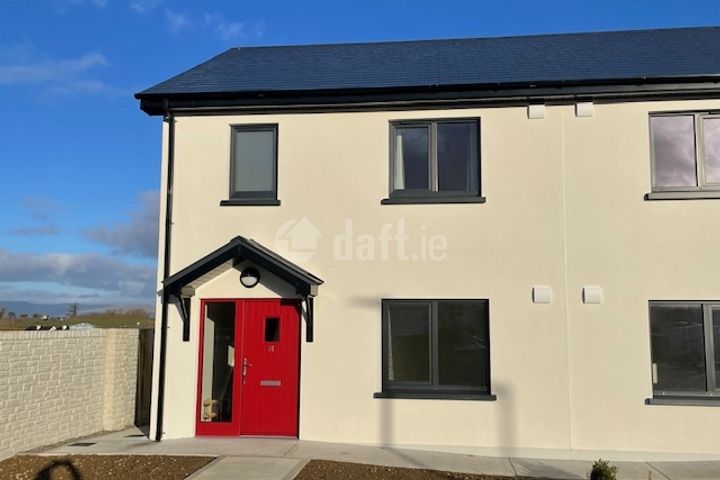 31 An Cnócan, Milleencoola, Bantry, Co. Cork