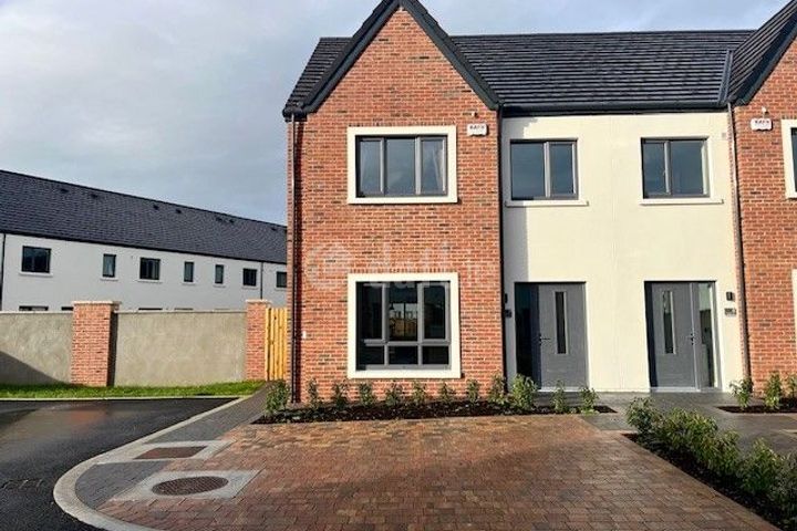 7 Hugh's Lane, Greenpark, South Circular Road, Co. Limerick