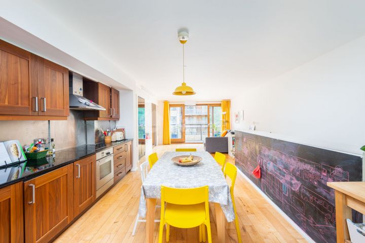 Block 12, Clarion Quay, IFSC, Dublin 1