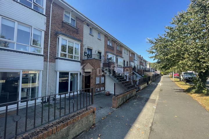 Lanesborough Square, Finglas, Dublin 11