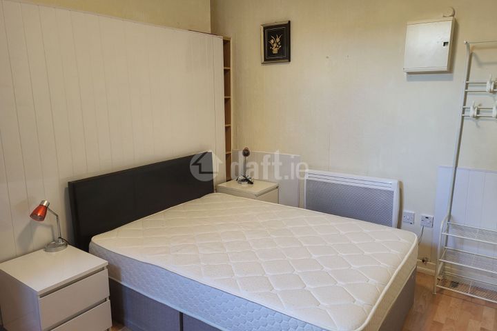 Flat 4, 25 Philipsburgh Avenue, Fairview, Dublin 3