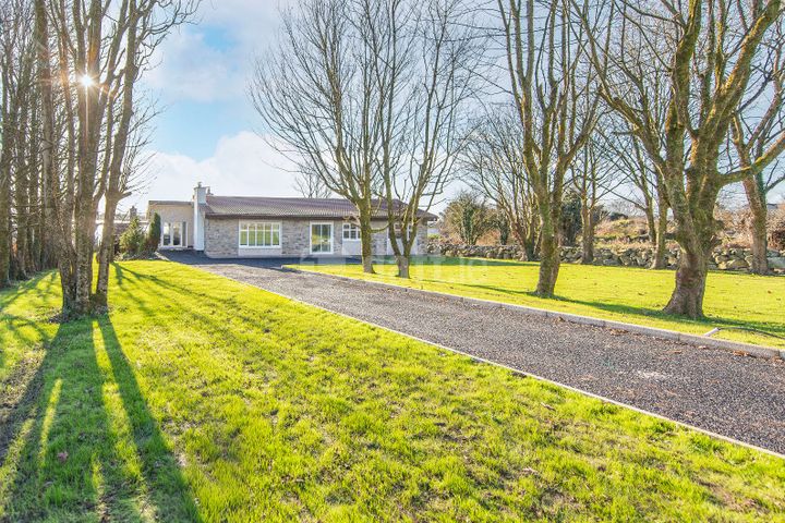 Abkhazia, Curragreen, Rosshill, Co. Galway