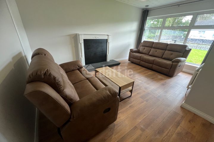 9 Meadow Grove, Ballybane, Mervue, Co. Galway