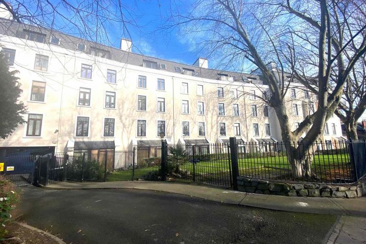 Crescent House, Clontarf, Dublin 3