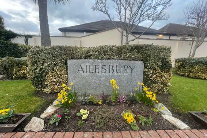 7 Ailesbury, Shanowen Road, Whitehall, Dublin 9