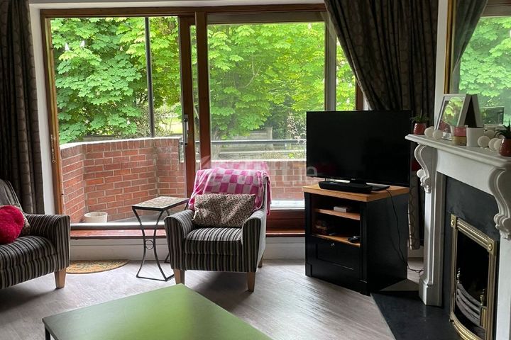 Ailesbury Oaks, Ailesbury Rd, Donnybrook, Dublin 4