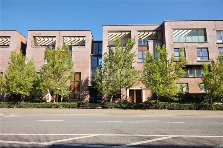 80 Adamstown Avenue, Adamstown, Lucan, Adamstown, Co. Dublin