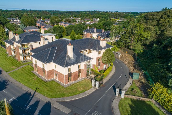 15 Kingswood, Ballinakill