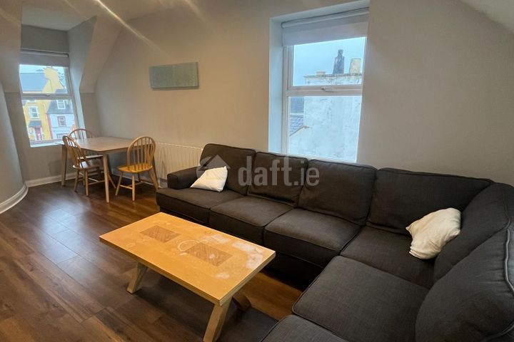 Apartment 4, The Gables, Castle Street, Ballyshannon, Co. Donegal