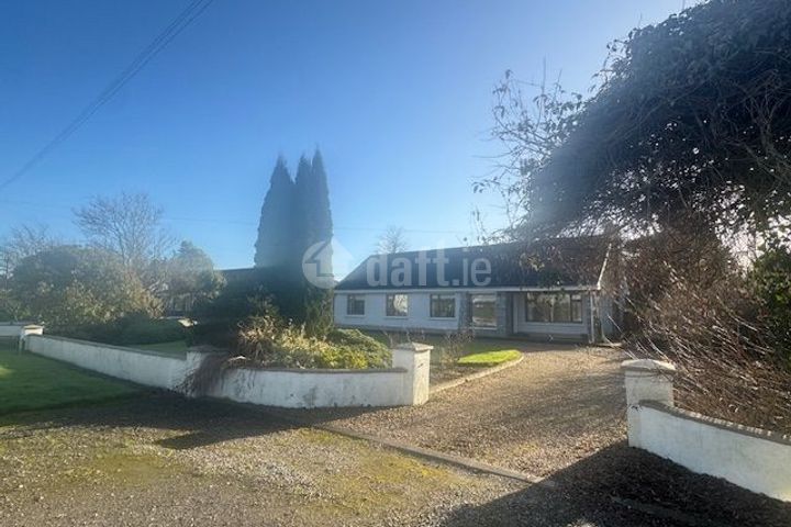 New Road, Summerhill, Co. Meath