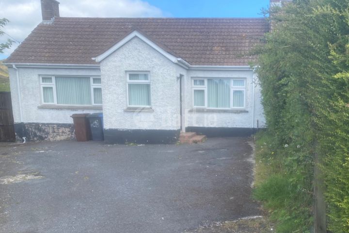 28 Regina park , Jonesborough, Co. Armagh