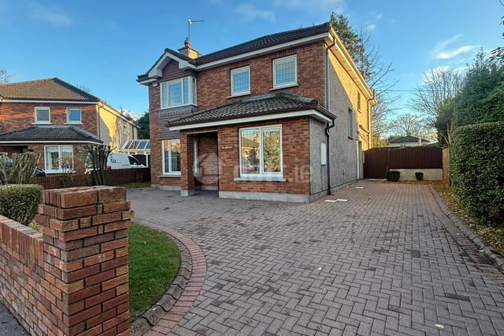 The Moorings, 4 Sandy Lane, Castle Road, Blackrock, Co. Cork