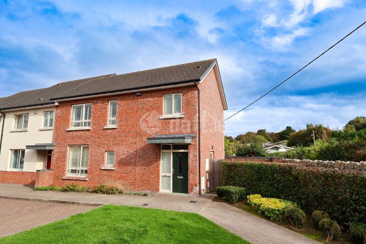 Belarmine Walk, Dublin 18, Stepaside, Dublin 18