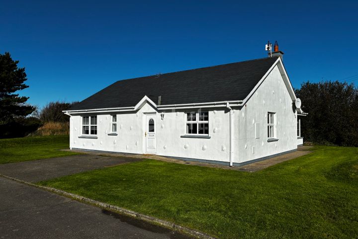  Castlegardens, Saint Helen's Village, Rosslare Harbour, Rosslare Strand, Co. Wexford