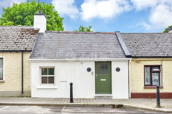 Main Street, Ballymore Eustace, Co. Kildare