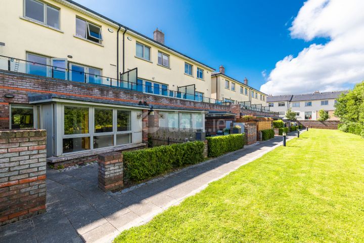 Kelston Avenue, Dublin 18, Foxrock, Dublin 18