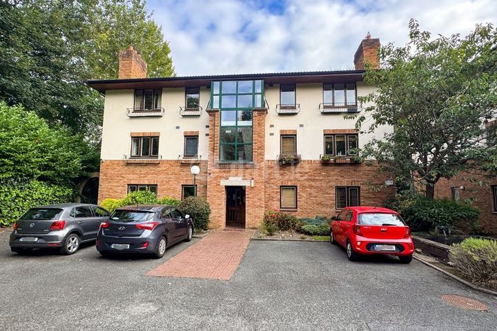 Apartment 10, Beaupark Downs, Monkstown Valley, Monkstown, Monkstown, Co. Dublin