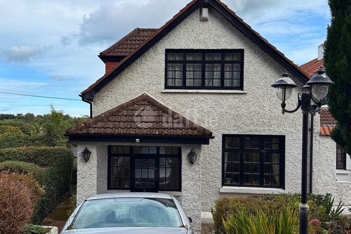Golf Cottage, Golf Lane, Dublin 18, Carrickmines, Dublin 18