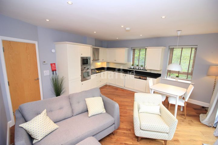 21 Douglas House, Maryborough Hill, Rochestown, Co. Cork